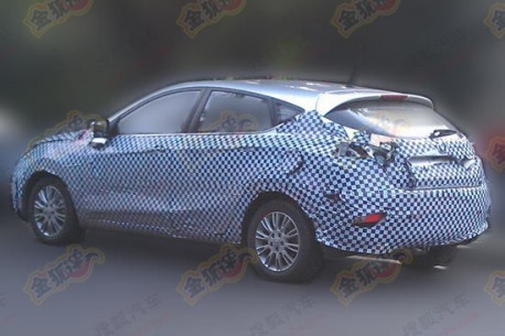 Spy Shots: Chang'an Eado XT hatchback testing in China