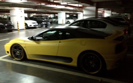 Spotted in China: Ferrari 360 Novitec Rosso