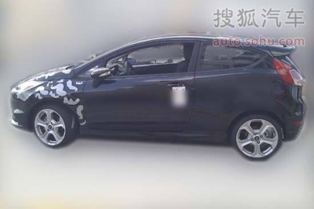 Spy Shots: Ford Fiesta ST testing in China