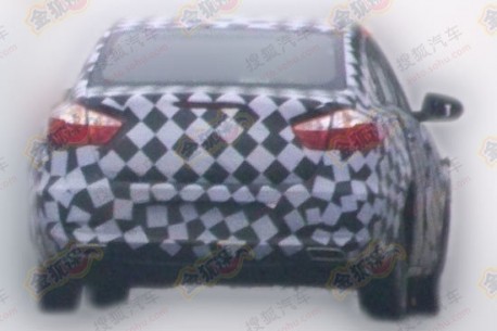 Spy Shots: new Haima Family testing in China