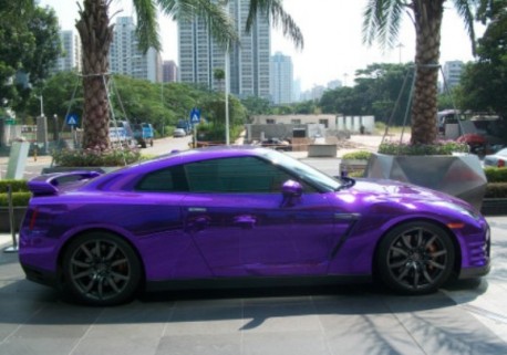 Nissan GT-R is shiny purple in China