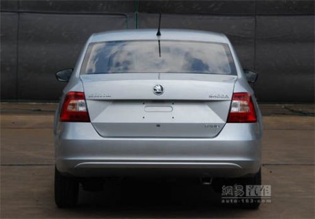 Spy Shots: Skoda Rapid is Naked in China