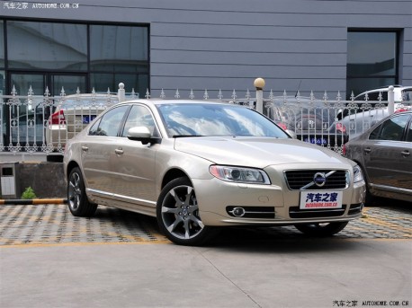 Spy Shots: facelift for the Volvo S80L in China