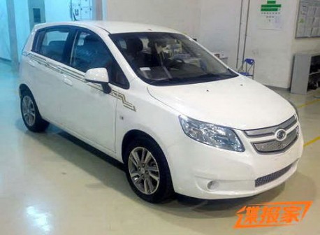 Spy Shots: Chevrolet Sail EV to be called 'Springo' (?)