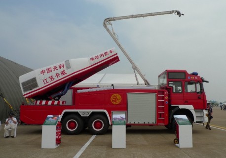 The amazing Jet-powered Fire Engine from China