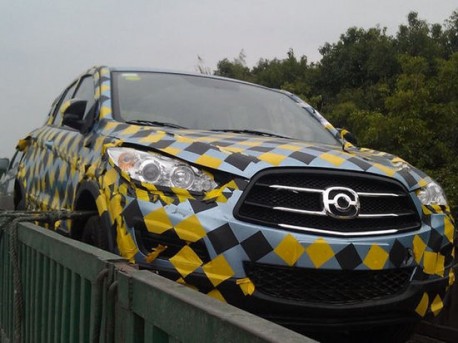 Spy Shots: Haima C2 SUV gets the Chrome in China