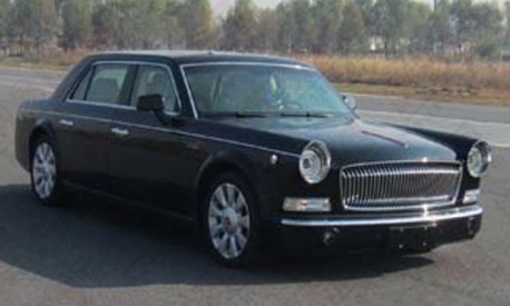 Spy Shots: Hongqi L7 shows its Back in China