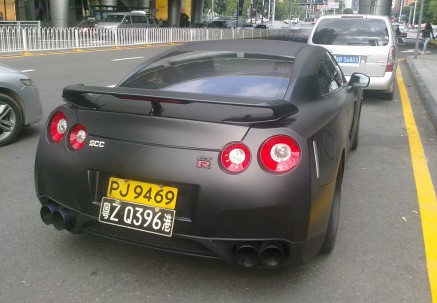 Nissan GT-R is matte black in China