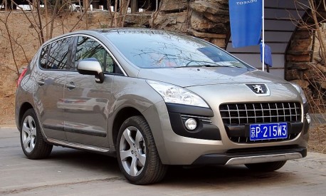 Spy Shots: China-made Peugeot 3008 without camouflage