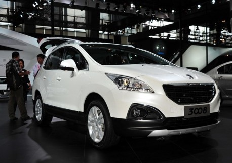 China-made Peugeot 3008 debuts at the Guangzhou Auto Show