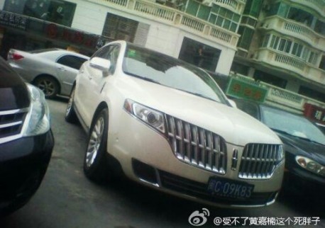 First Lincoln MKT seen on the road in China