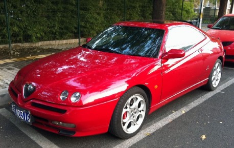 Spotted in China: Alfa Romeo GTV