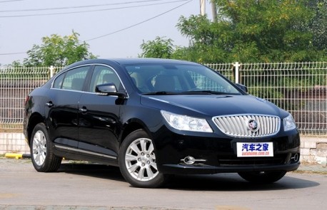 Spy Shots: facelifted Buick Lacrosse is naked in China