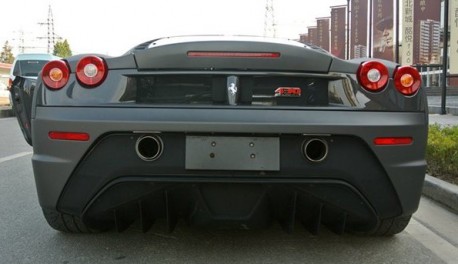 Ferrari F430 Scuderia is matte black in China