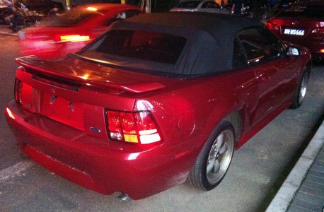 Spotted in China: fourth generation Ford Mustang GT convertible