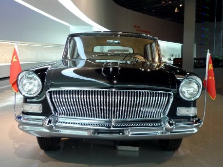 Shanghai Car Museum: 1959 Hongqi CA72