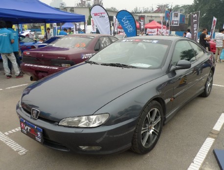 Spotted in China: Peugeot 406 Coupe