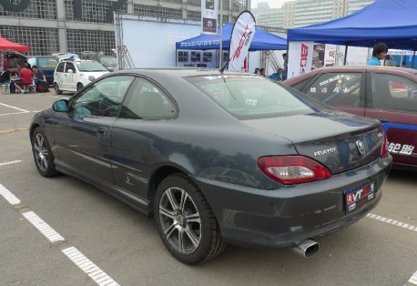 Spotted in China: Peugeot 406 Coupe