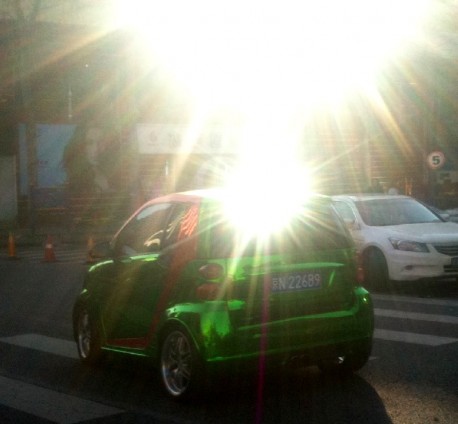 Bling! Smart ForTwo is shiny green in China