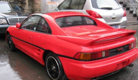 Spotted in China: Toyota MR2