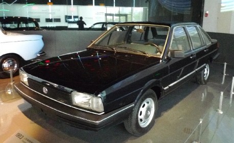 Shanghai Car Museum: 1983 Volkswagen Santana