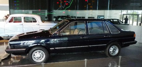Shanghai Car Museum: 1983 Volkswagen Santana