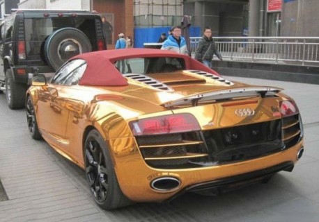 Bling! Audi R8 Spyder is Gold in China