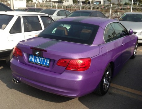 BMW 3-Series Convertible is Purple in China