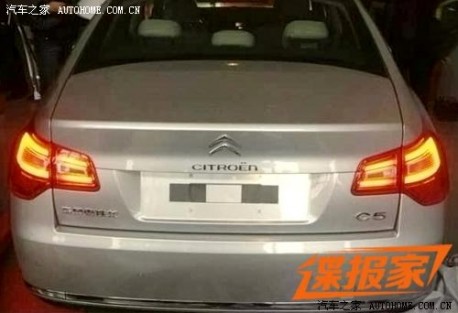 Spy Shots: close up with the facelifted Citroen C5 in China