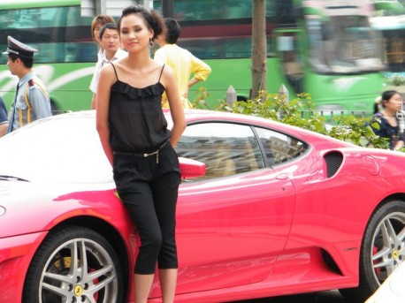 ferrari-model-contest-china-3