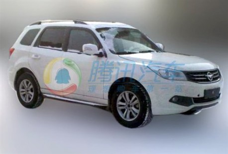 Spy Shots: facelifted Haima 7 SUV testing in China