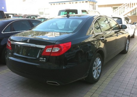 Spotted in China: first Hongqi H7 in the Wild