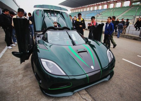 Koenigsegg Agera S is Green in China