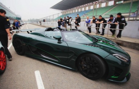 Koenigsegg Agera S is Green in China