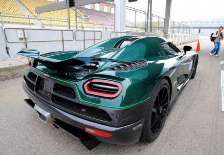 Koenigsegg Agera S is Green in China