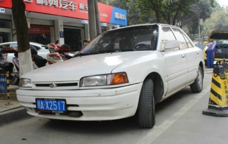 Spotted in China: Hainan-Mazda 323 (CA7130) 