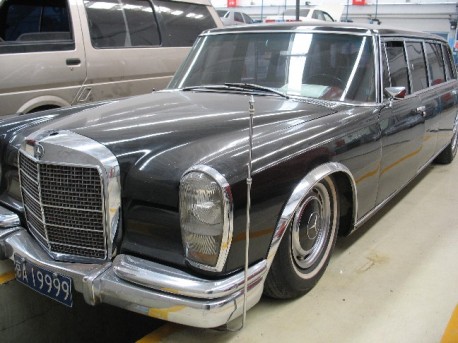 Spotted in China: W100 Mercedes-Benz 600 Pullman