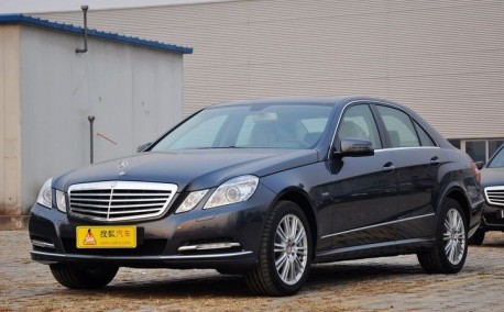 Spy Shots: new Mercedes-Benz E-L testing in China