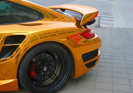 porsche-911-gold-china-5