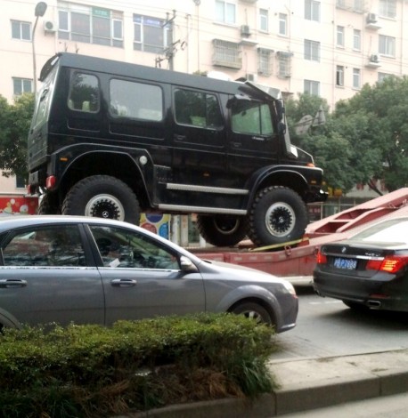 The Massive Unimog U5000 SUV on the Move in China