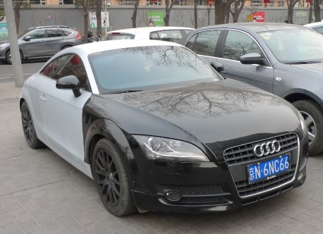 Audi TT is matte gray-ish blue and black in China