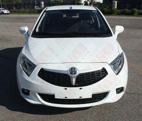 Spy Shots: Brilliance H230 hatchback lost its mustache