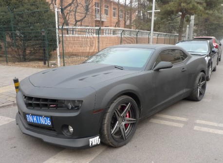 Chevrolet Camaro is carbon fiber matte black in China