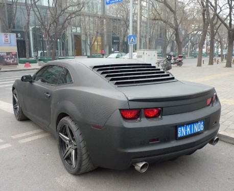 Chevrolet Camaro is carbon fiber matte black in China