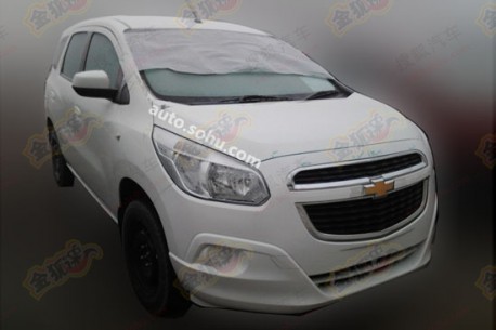 Spy Shots: Chevrolet Spin testing in China