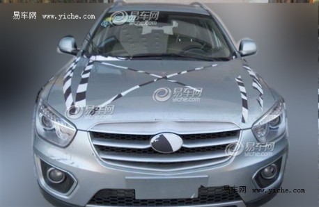 Spy Shots: FAW-Besturn X80 still testing in China 