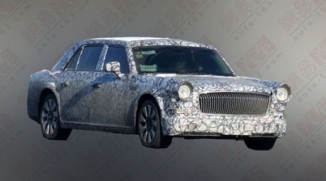 Spy Shots: Hongqi L7 seen testing in China