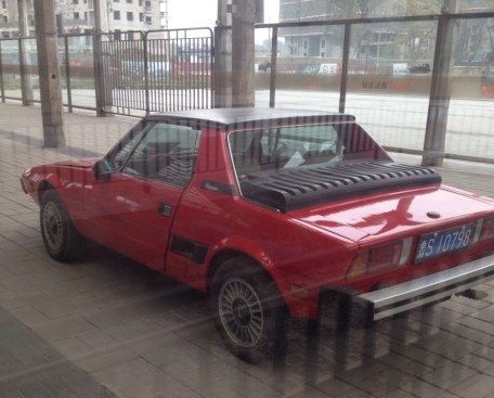 Spotted in China: Fiat X1/9