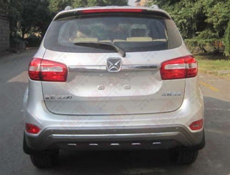 Spy Shots: facelifted Jiangling Yusheng SUV is Naked in China