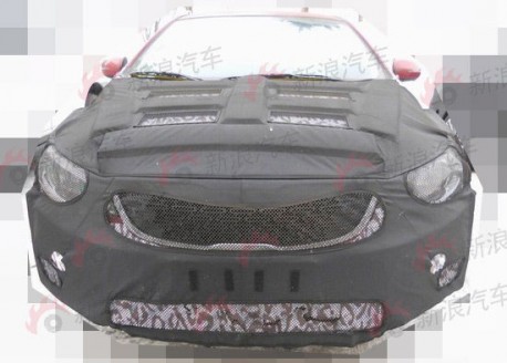Spy Shots: faclifted Kia Forte testing in China